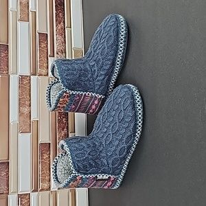 Muk Luks Indoor/Outdoor Sweater Slippers -  Multicolor Aztec Print